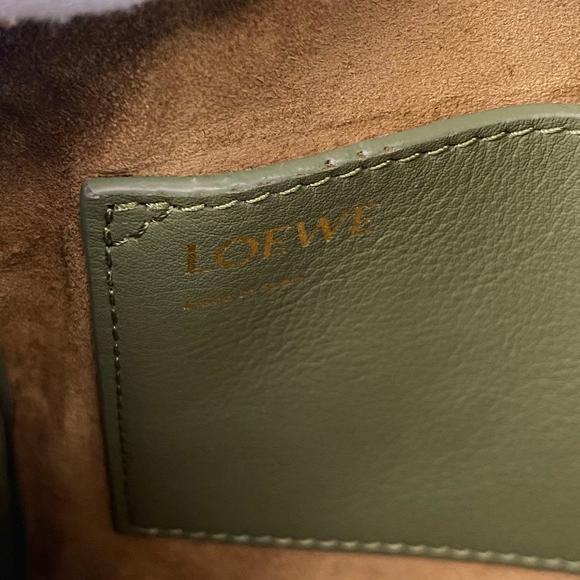 Loewe Amazona 16 2-way Shoulder Handbag - Picture 11 of 16